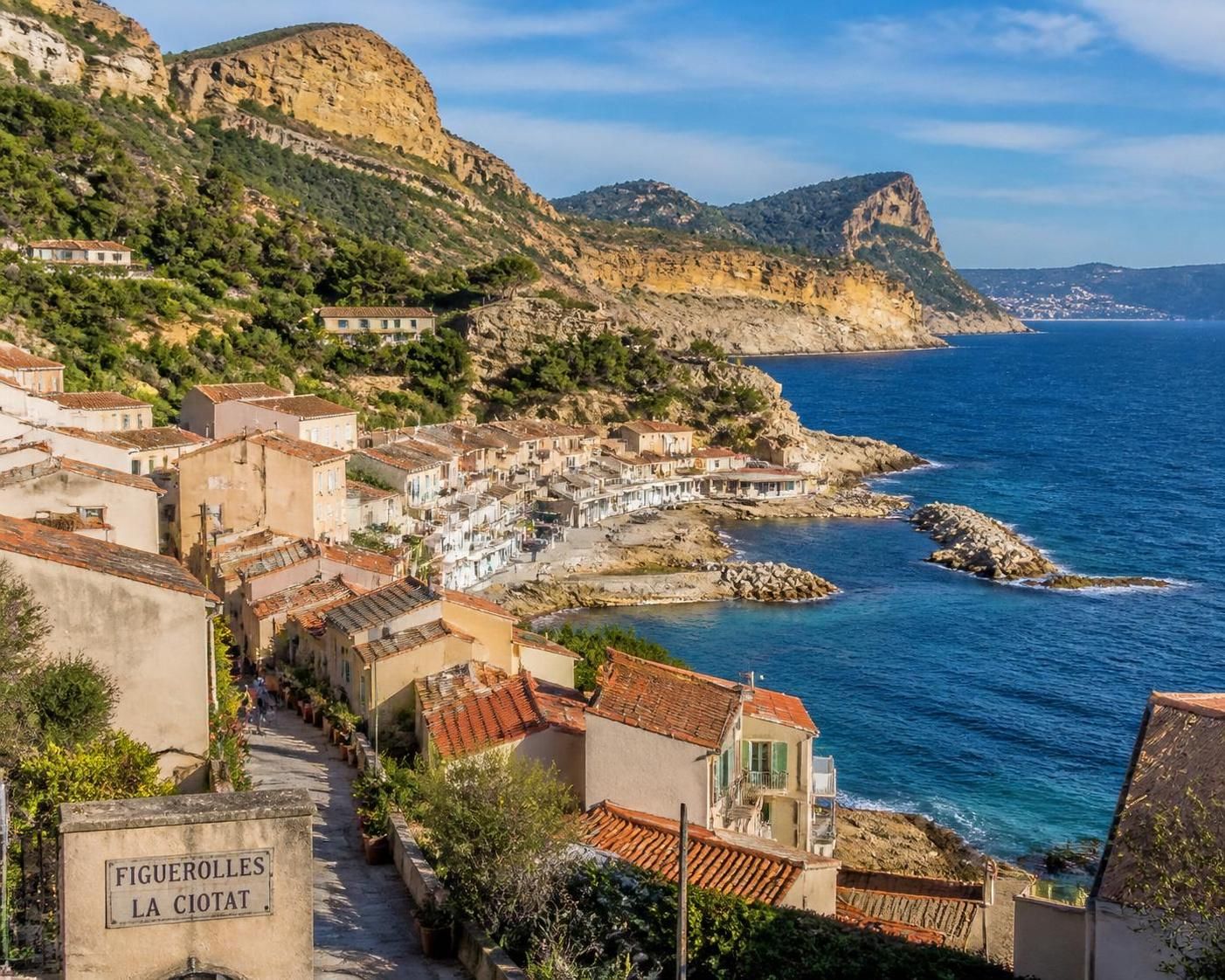 découvrez figuerolles à la ciotat, un quartier authentique alliant charme maritime et richesses traditionnelles, idéal pour vivre au rythme de la mer et de la culture locale.